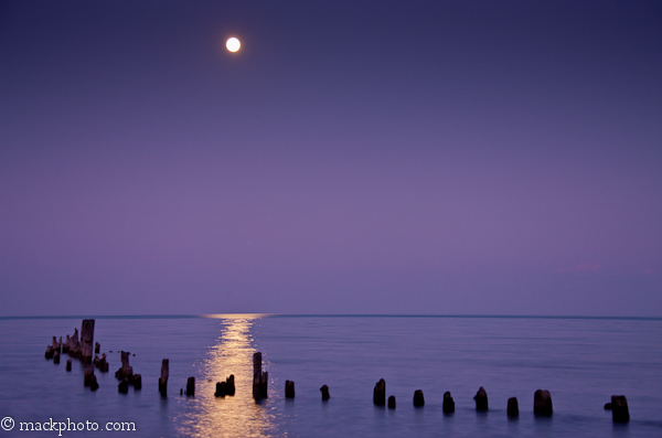 Moonrise, Lighthouse Beach