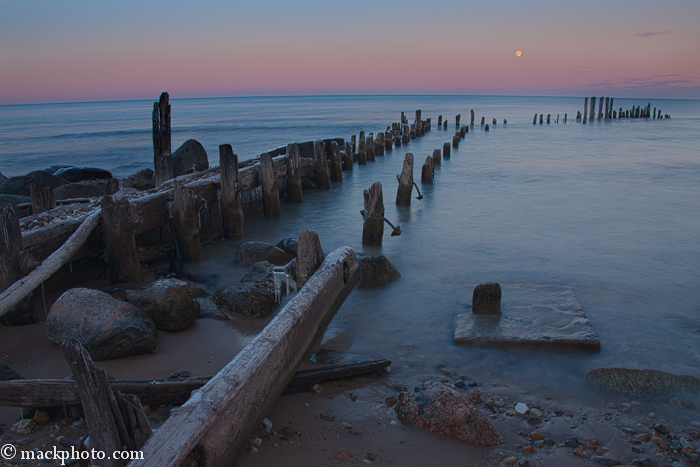 Moonrise, Lighthouse Beach