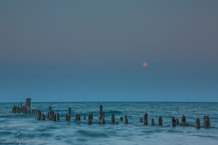 Moonrise, Lighthouse Beach